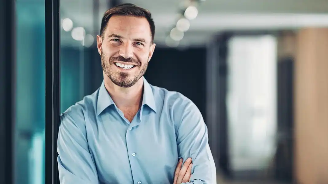 5 ChatGPT Prompts To Make Tough Decisions With Conviction