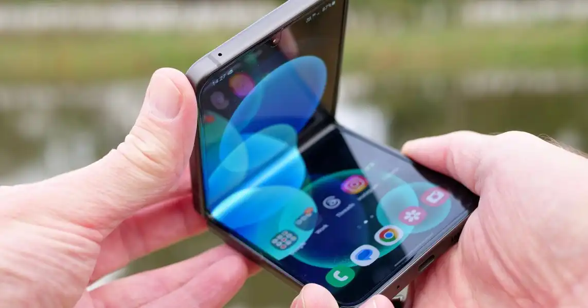 5 phones you should buy instead of the Samsung Galaxy Z Flip 5