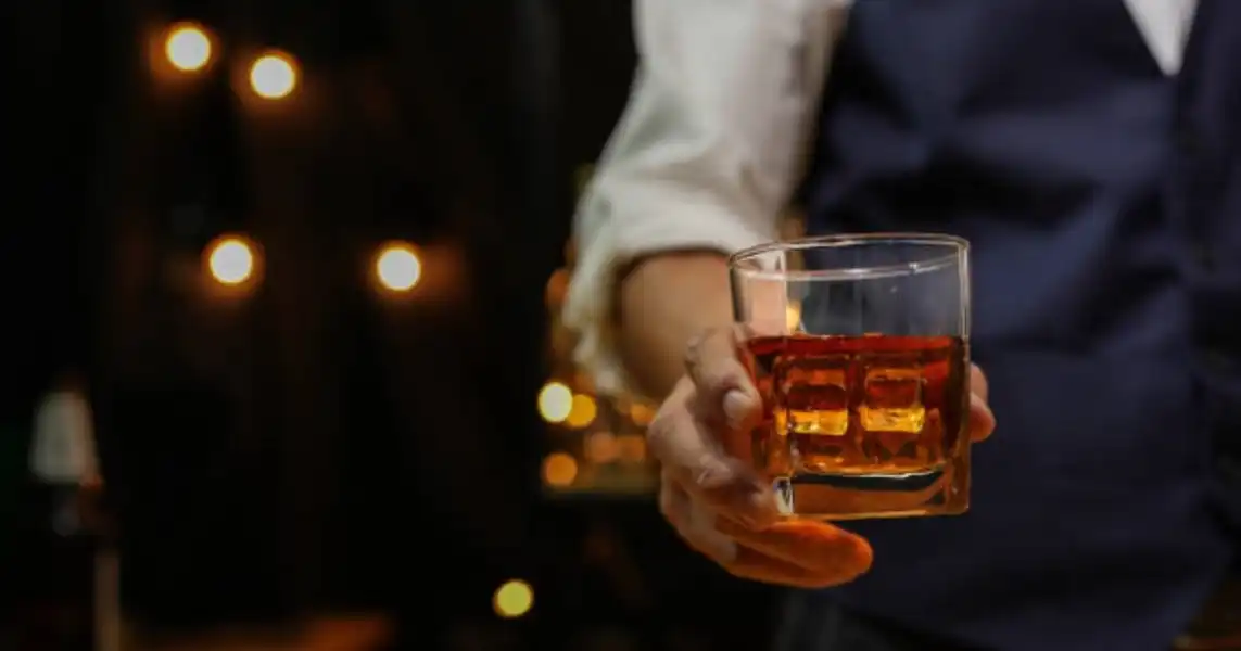 A new study says that AI is better at distinguishing whiskey aromas than humans