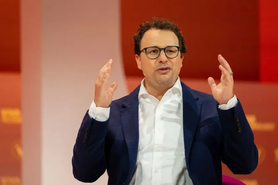 Claude paying consumers: early signals of a broader consumer AI market