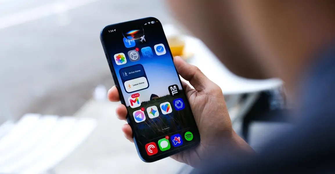 Apple’s iOS 27 public beta lands with Siri AI, but testers should proceed with caution