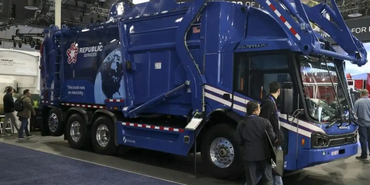 At CES, AI-powered garbage trucks reduce battery fire risk