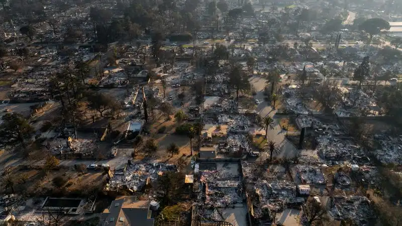 Climate report in limbo, new AI app, embracing all things analog: Catch up on the day’s stories