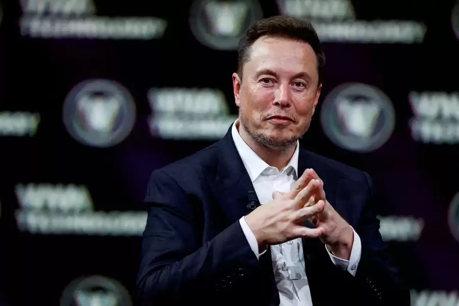 Elon Musk’s xAI set to launch first AI model to a - AINave