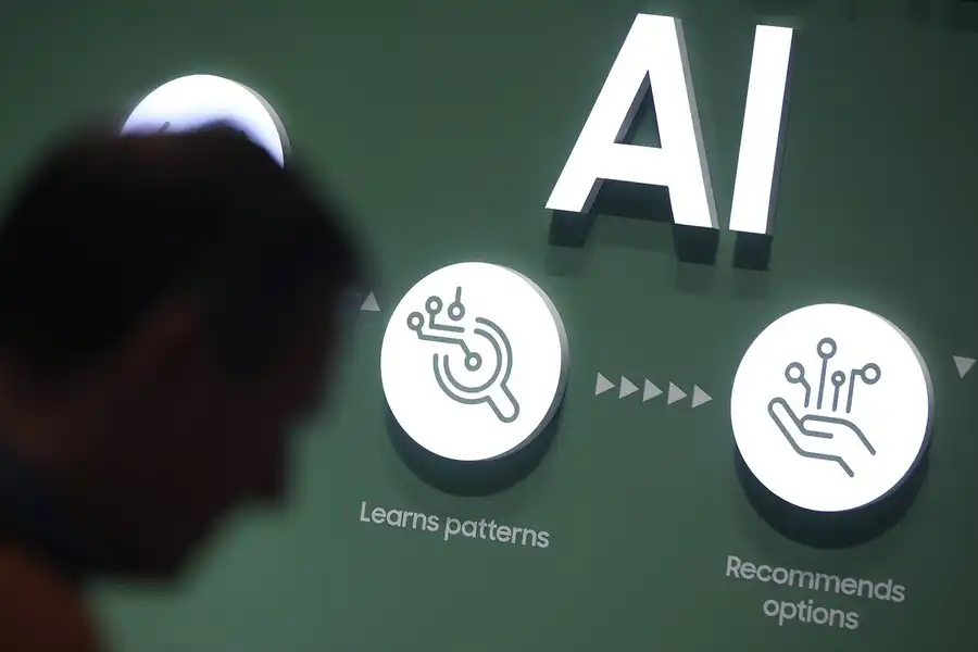 Fund Beating 99% of Peers Bets on Troubled Businesses, AI Flops