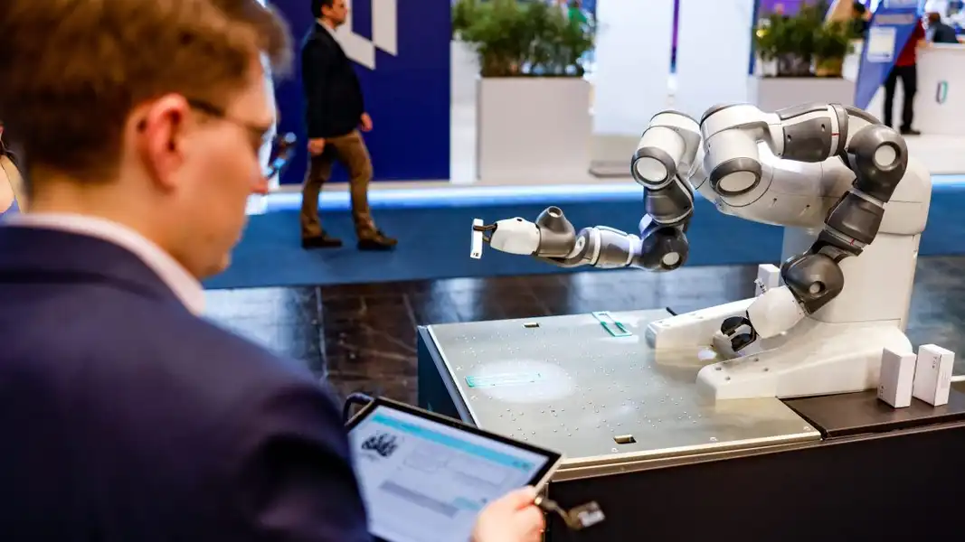 How many jobs are being gained or lost due to AI? There are some clues.