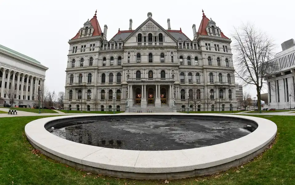 Tech lobbyists swarm states
