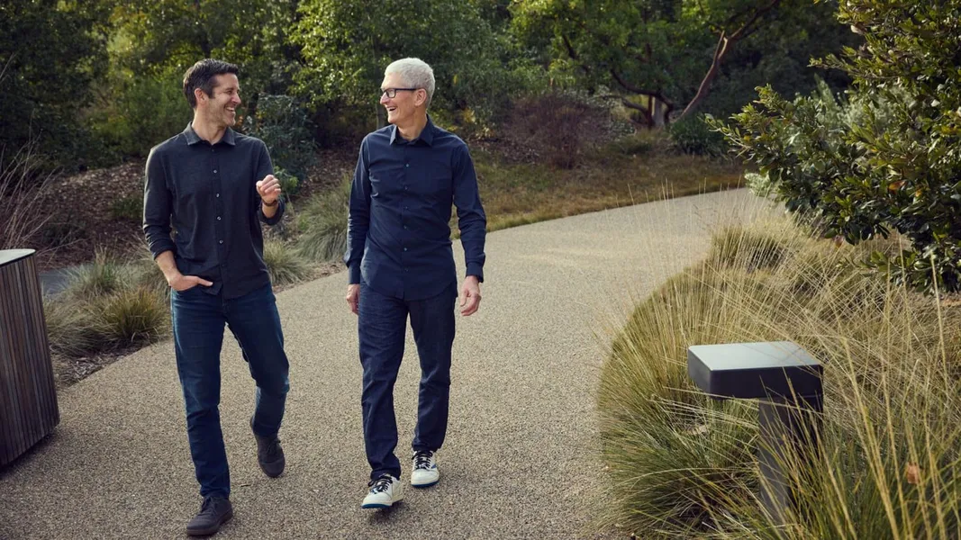 Apple Leadership Transition at Sun Valley: Cook's Last Trip, Ternus as Next CEO, AI Leaders in Attendance