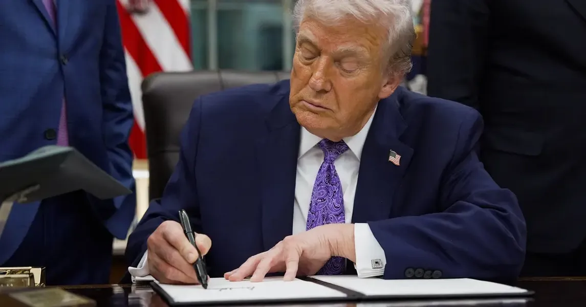 Open-source AI governance remains in flux as White House hints at future action