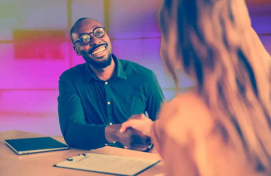 How to Stand Out in a Competitive Job Market: Lessons from Greenhouse's CEO for AI Builders