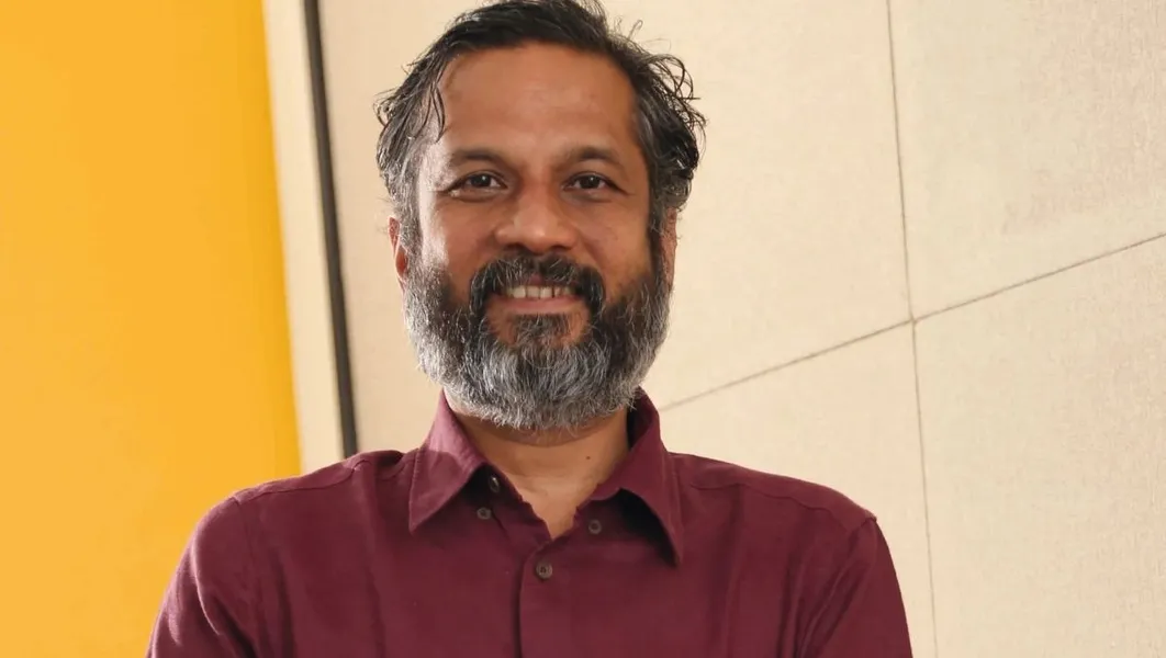 Zoho Zia Chat AI Interface Unifies Enterprise Workflows Across 60+ Apps