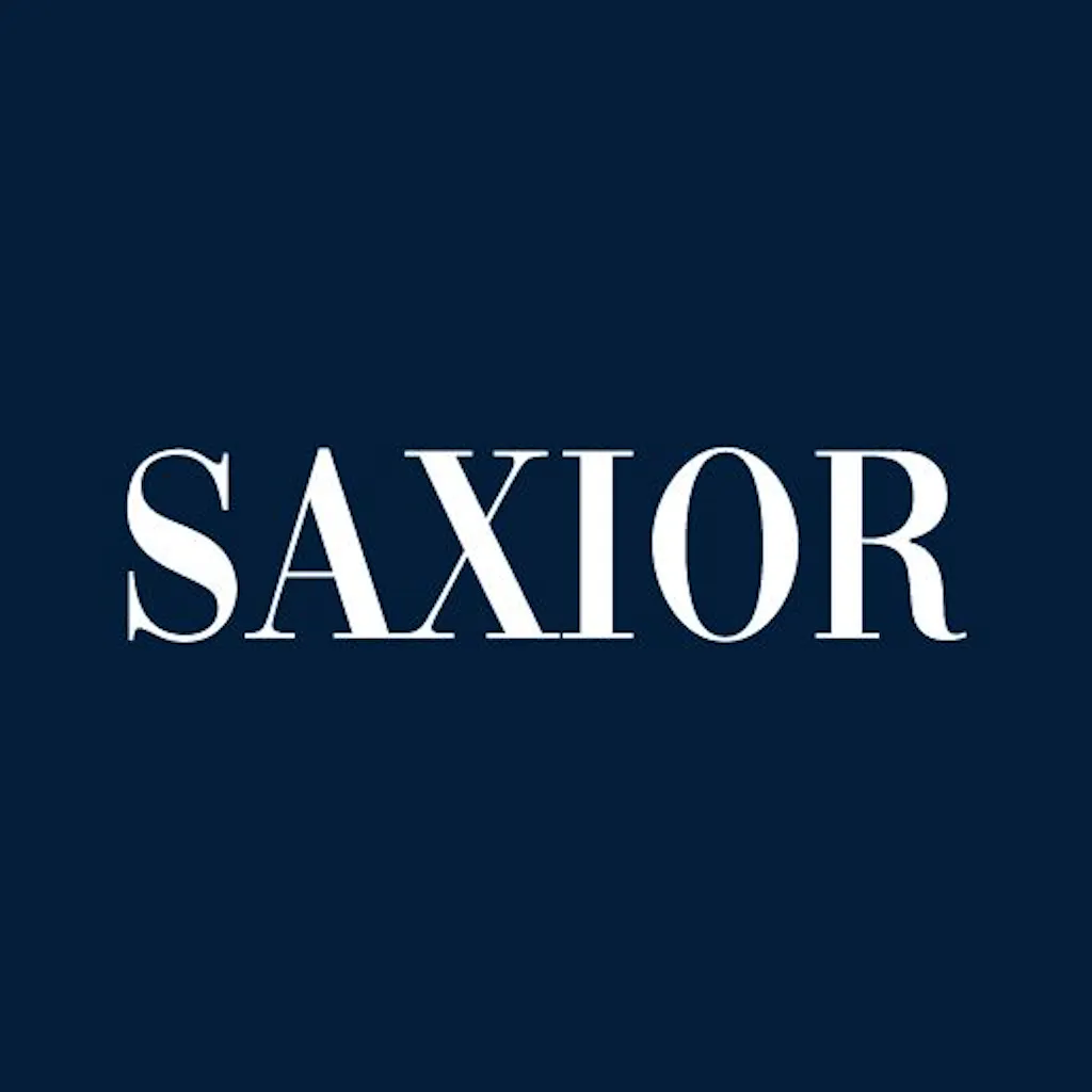 Saxior: Customize your clothing with AI.